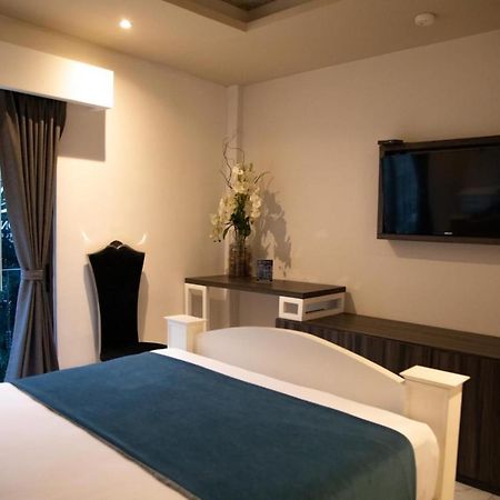 Hotel Boutique Monarca El Paraíso Buitenkant foto